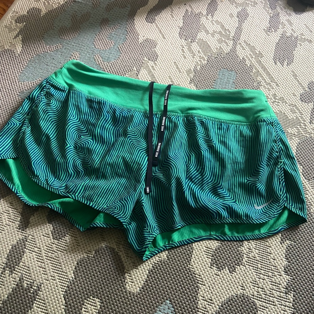 Nike tempo shorts